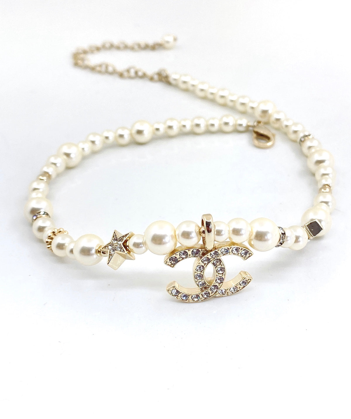 Double-C Emblem Pearl-Detail Pendant Necklace – Pearl Detail – Design 048 main product view