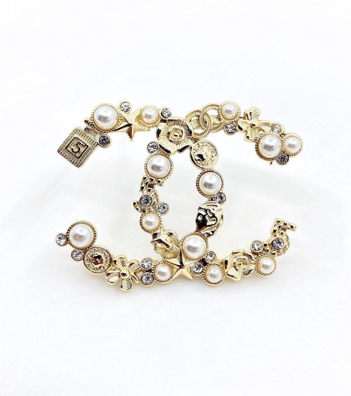 Signature Emblem Brooch in Polished Metal-Tone – Design 009 main product view