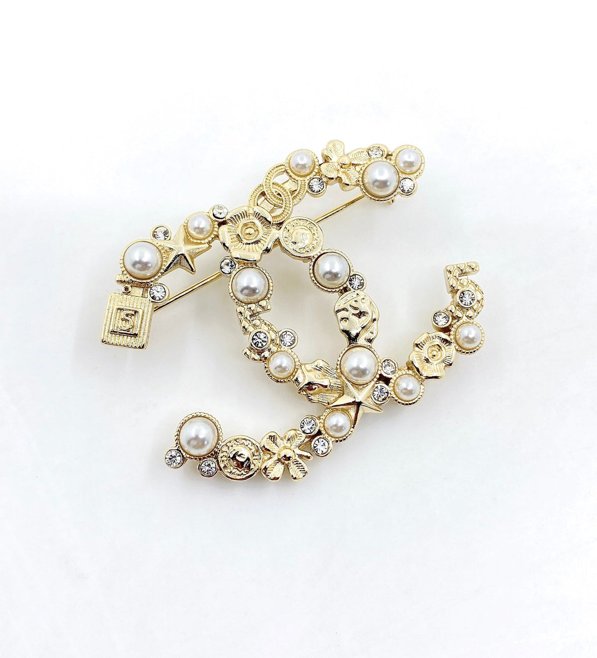 Signature Emblem Brooch in Gold-Tone – Design 007 styled product view