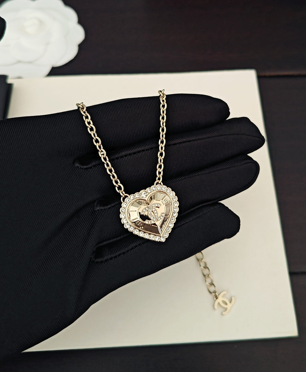 Heart Pendant Necklace in Gold-Tone – Heart Detail – Design 006 main product view