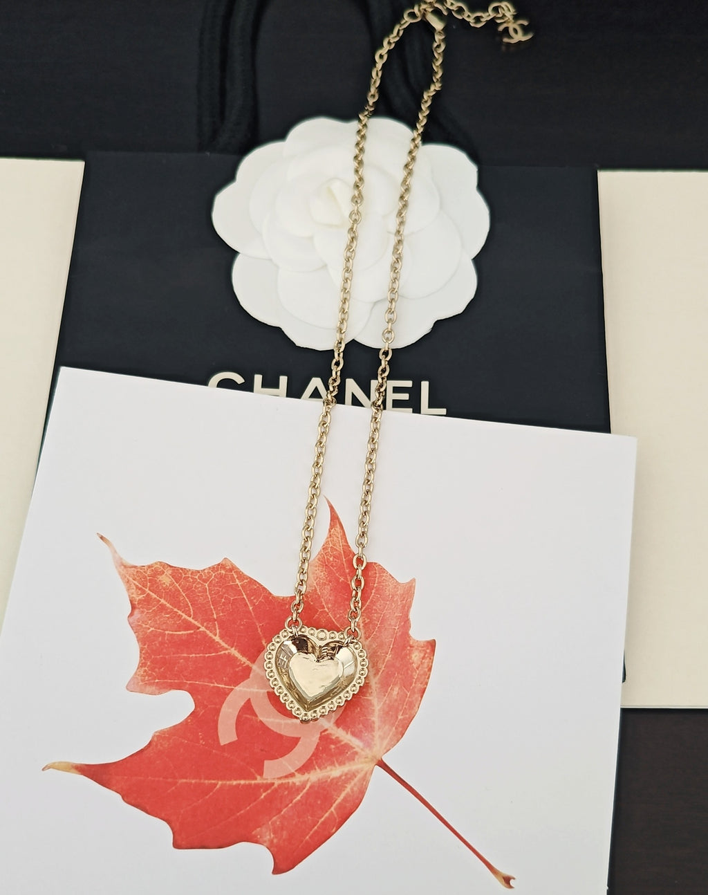 Heart Pendant Necklace in Gold-Tone – Heart Detail – Design 004 side detail