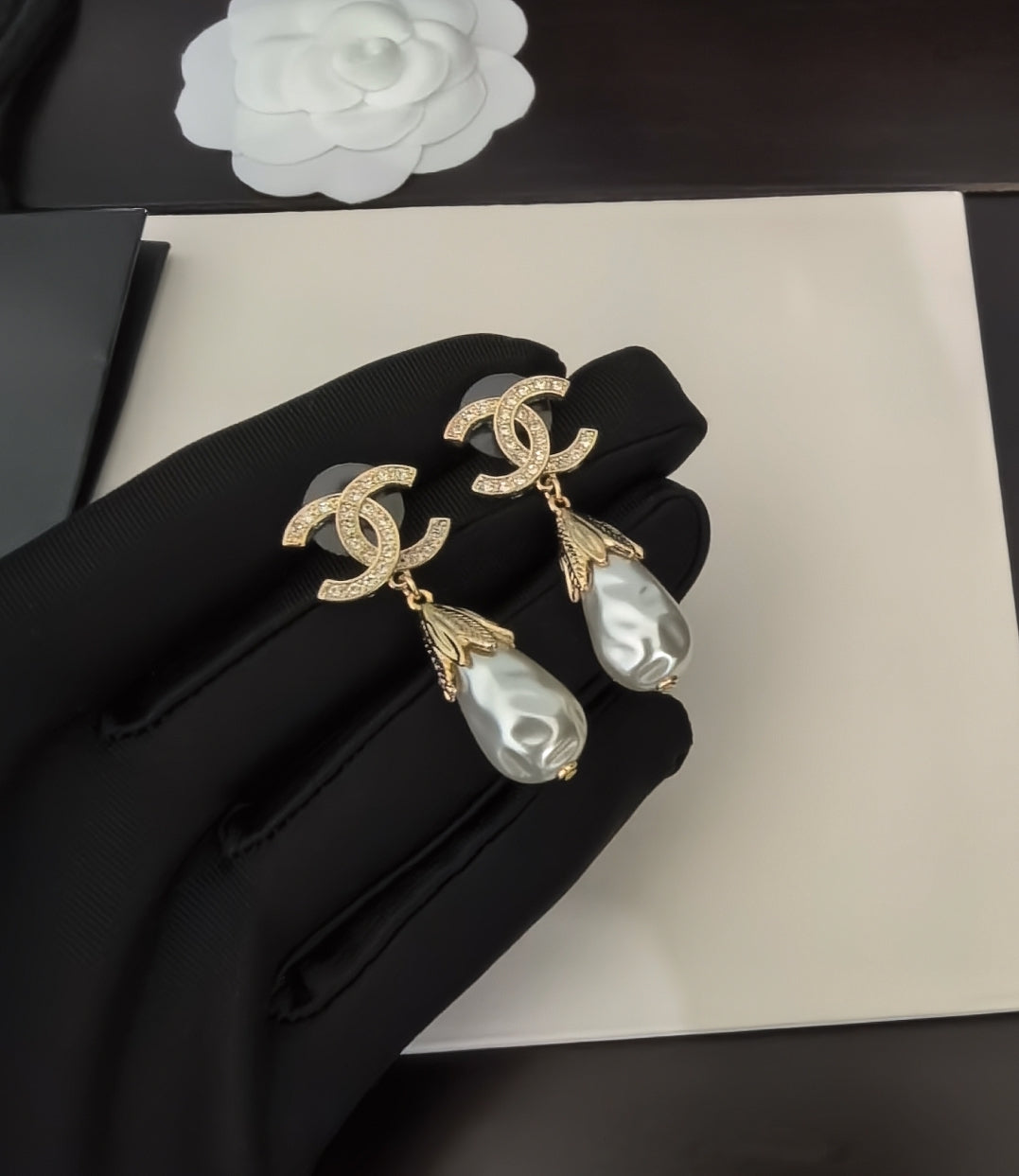 Pearl Pearl-Detail Statement Earrings – Pearl Detail – Design 015 main product view