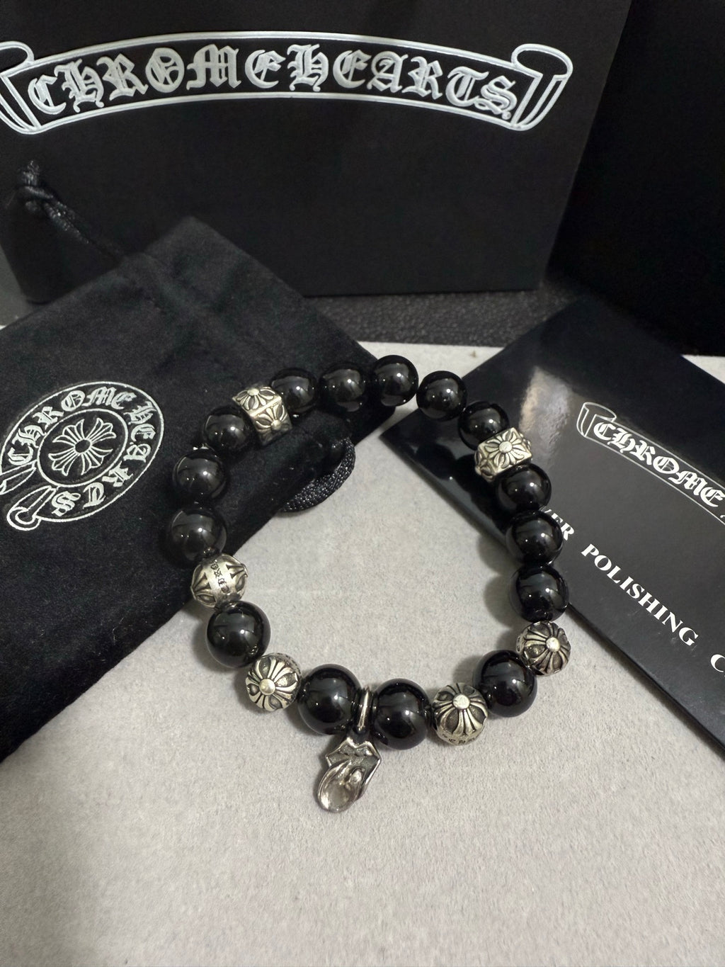 Gothic Emblem Beaded Bracelet in Antique Silver-Tone – Design 26 side detail