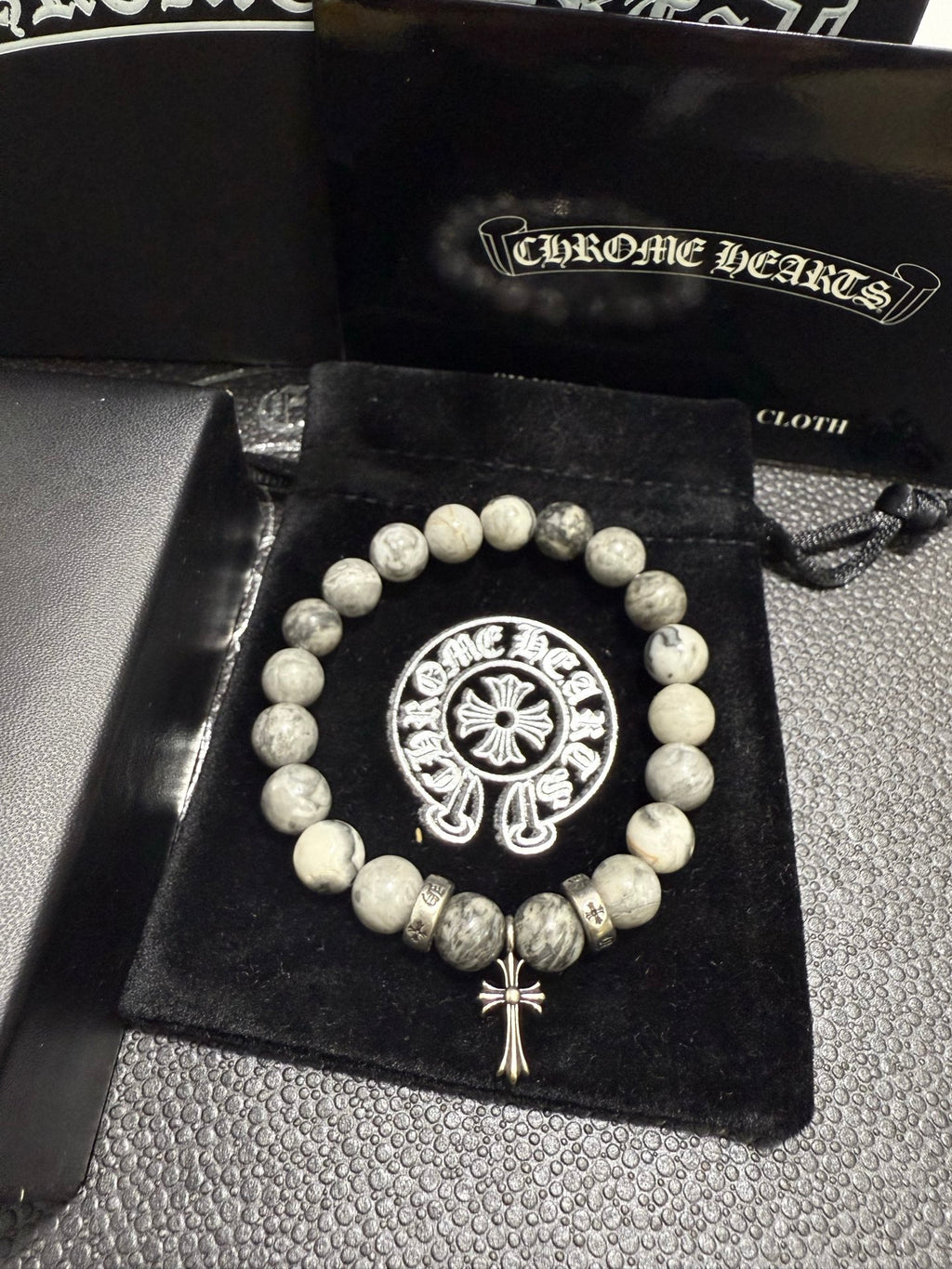 Gothic Emblem Beaded Bracelet in Antique Silver-Tone – Design 36 side detail