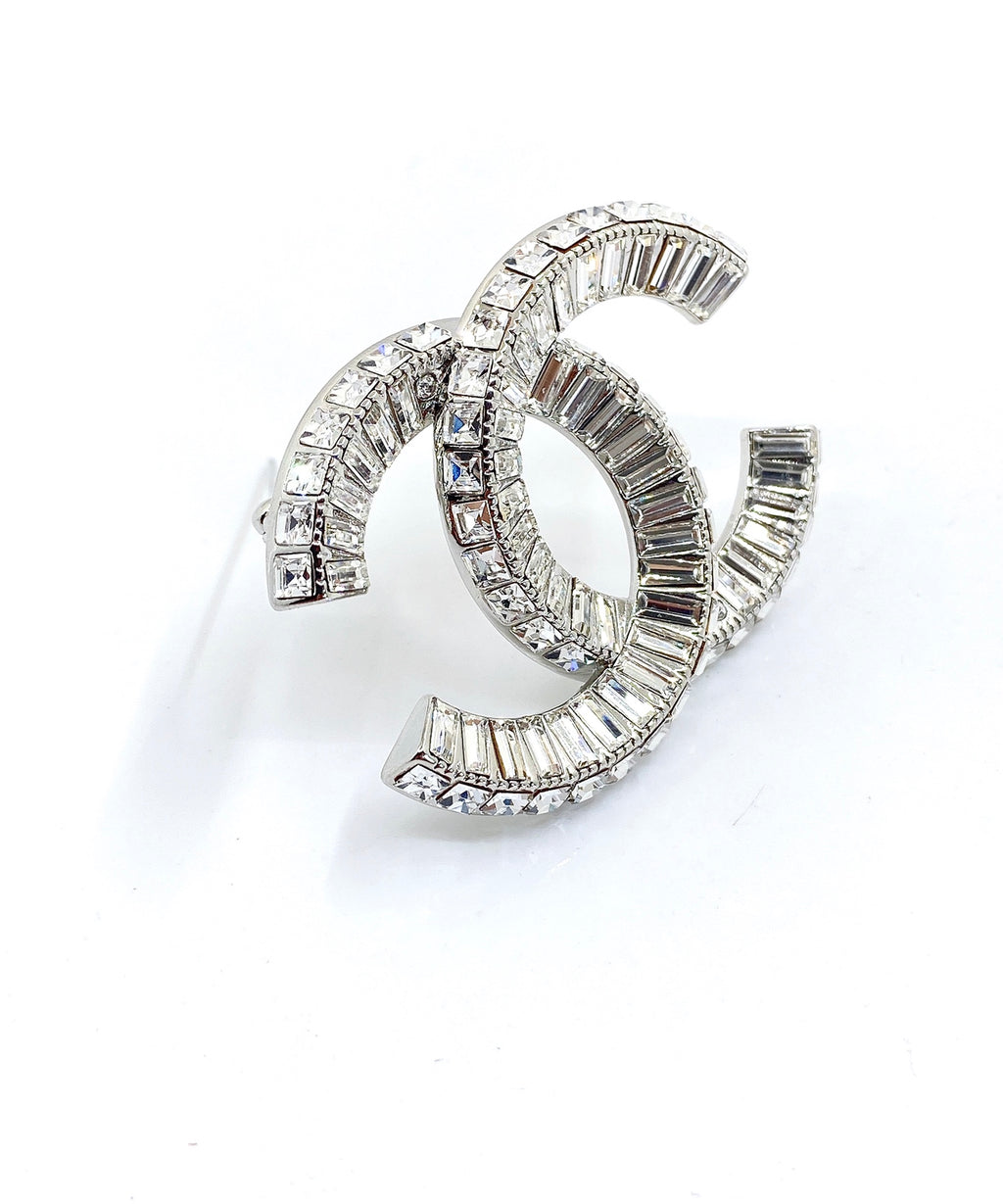 Double-C Emblem Brooch in Polished Metal-Tone – Design 024 styled product view