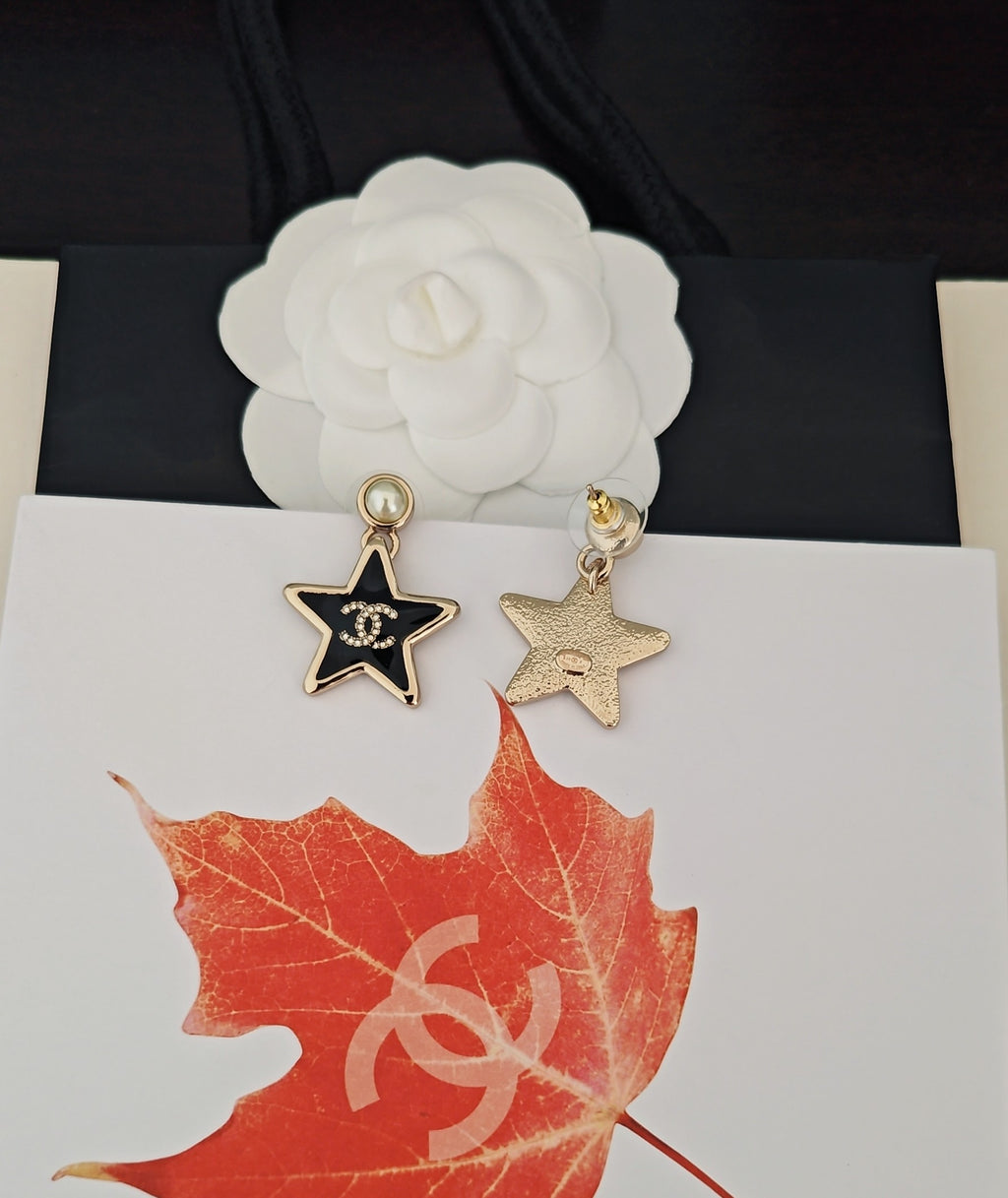 Signature Emblem Statement Earrings in Gold-Tone – Design 011 side detail