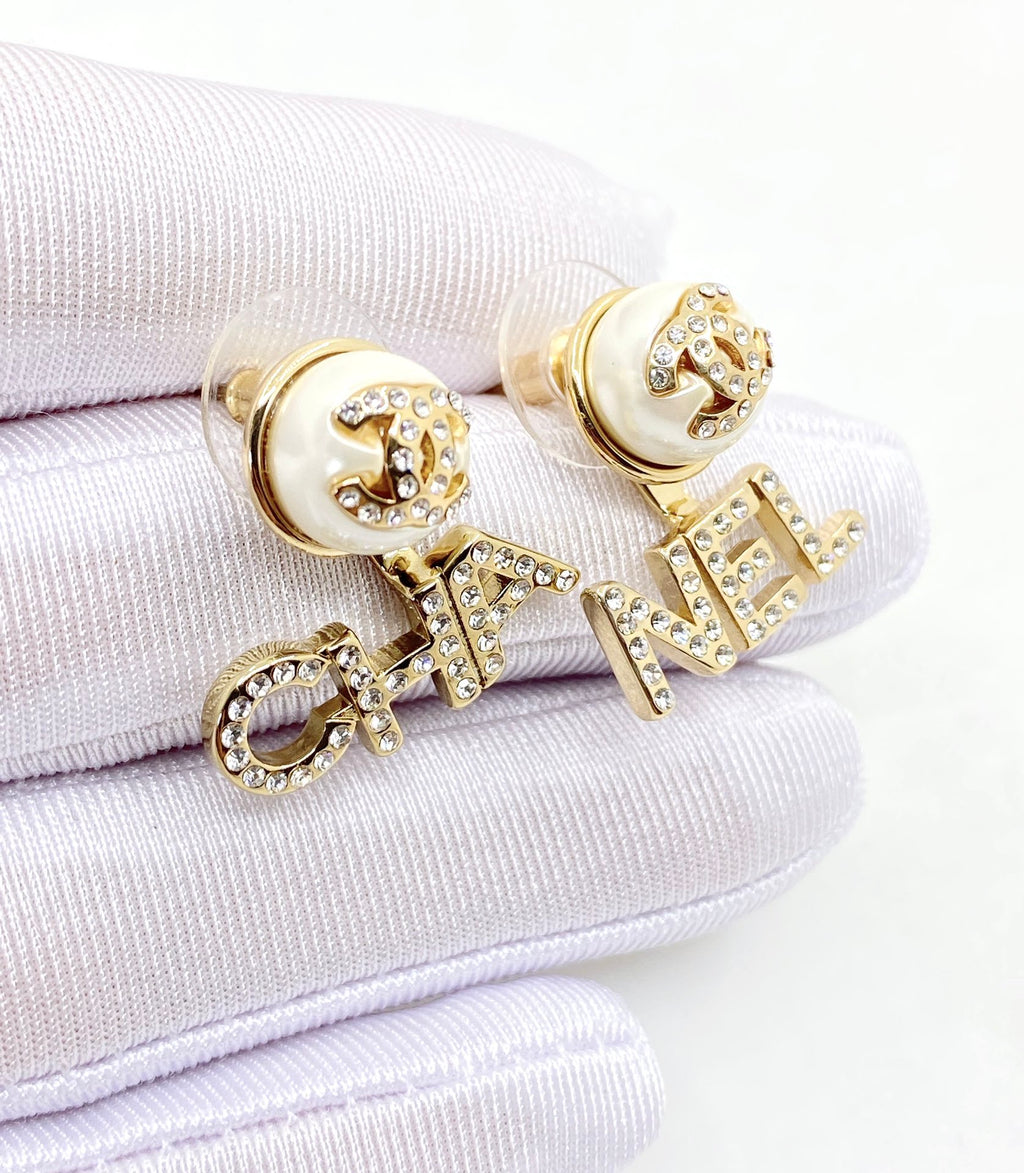 Letter Statement Earrings in Gold-Tone – Design 002 detail view
