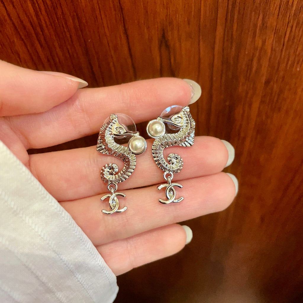 Double-C Emblem Pearl-Detail Statement Earrings – Pearl Detail – Design 017 side detail
