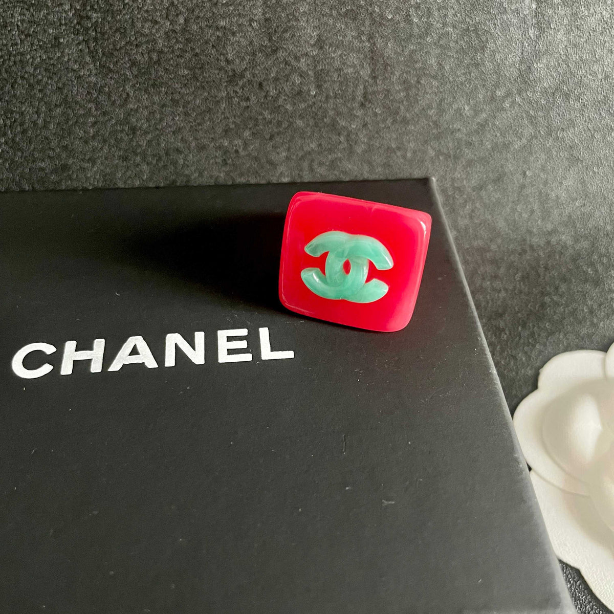 Double-C Emblem Statement Ring in Polished Metal-Tone – Design 013 front product view