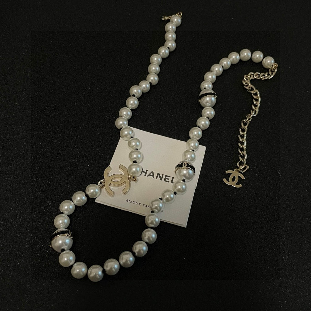 Double-C Emblem Pearl-Detail Pendant Necklace – Pearl Detail – Design 100 main product view