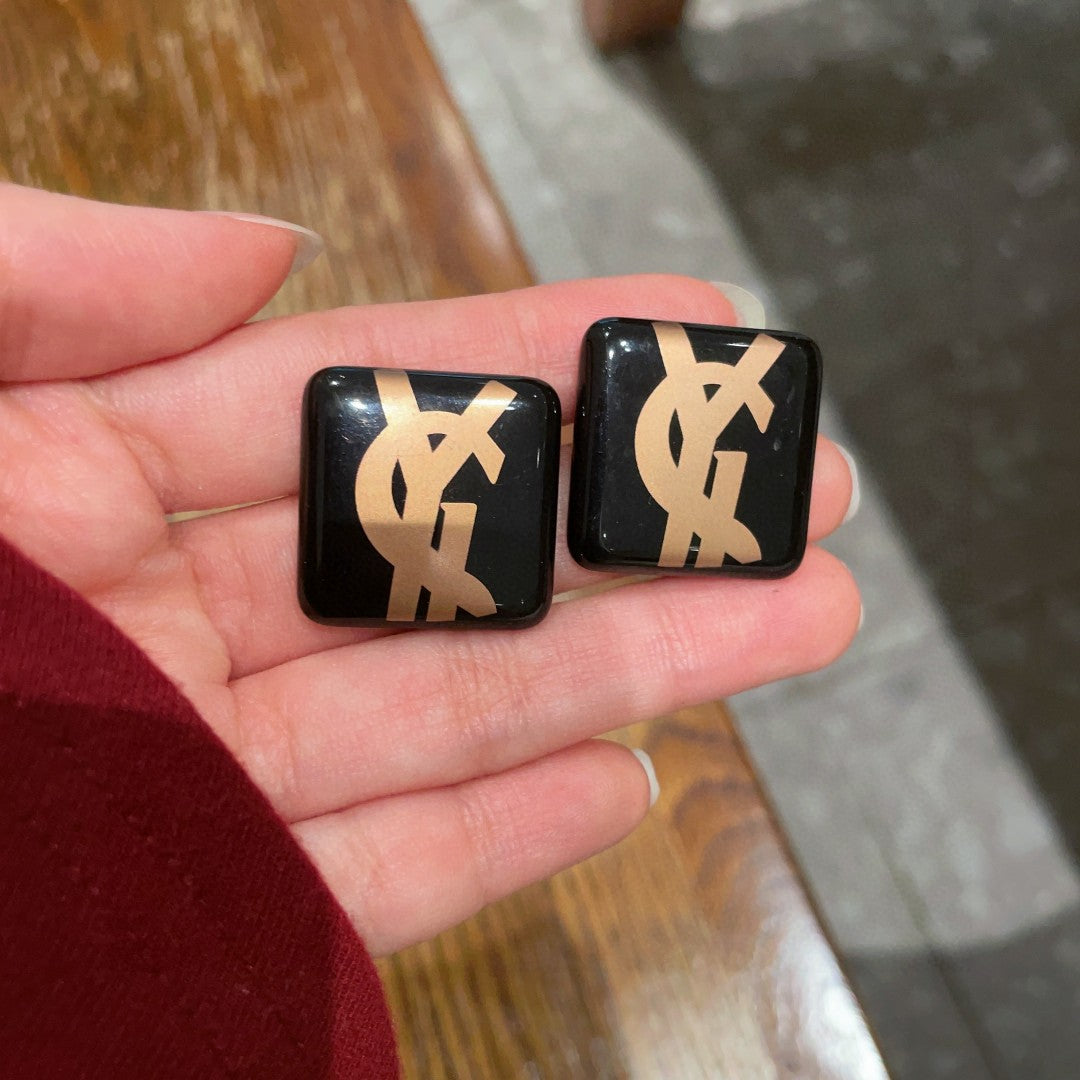 Letter Emblem Stud Earrings in Polished Metal-Tone – Design 014 side detail