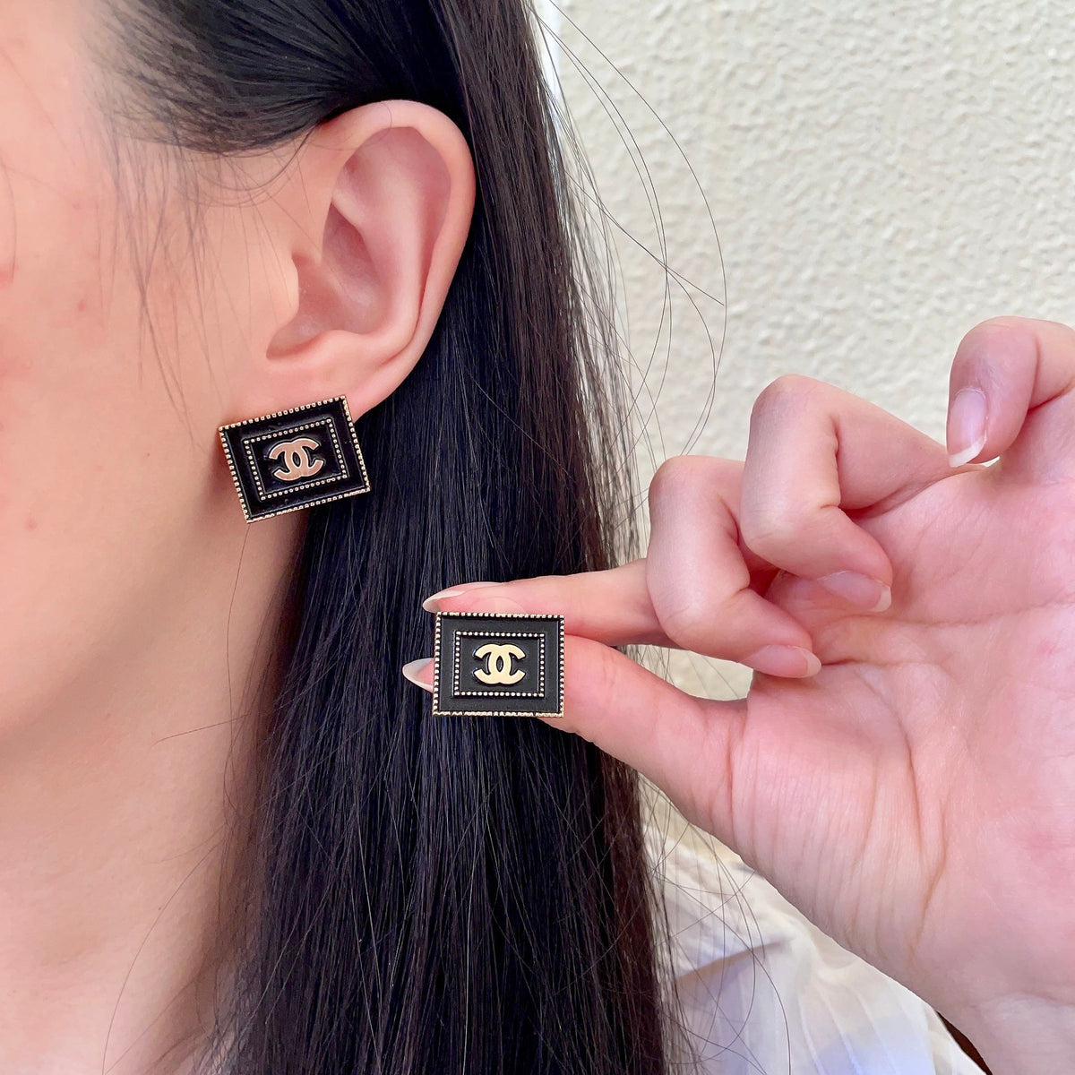 Double-C Emblem Stud Earrings in Polished Metal-Tone – Design 352 main product view