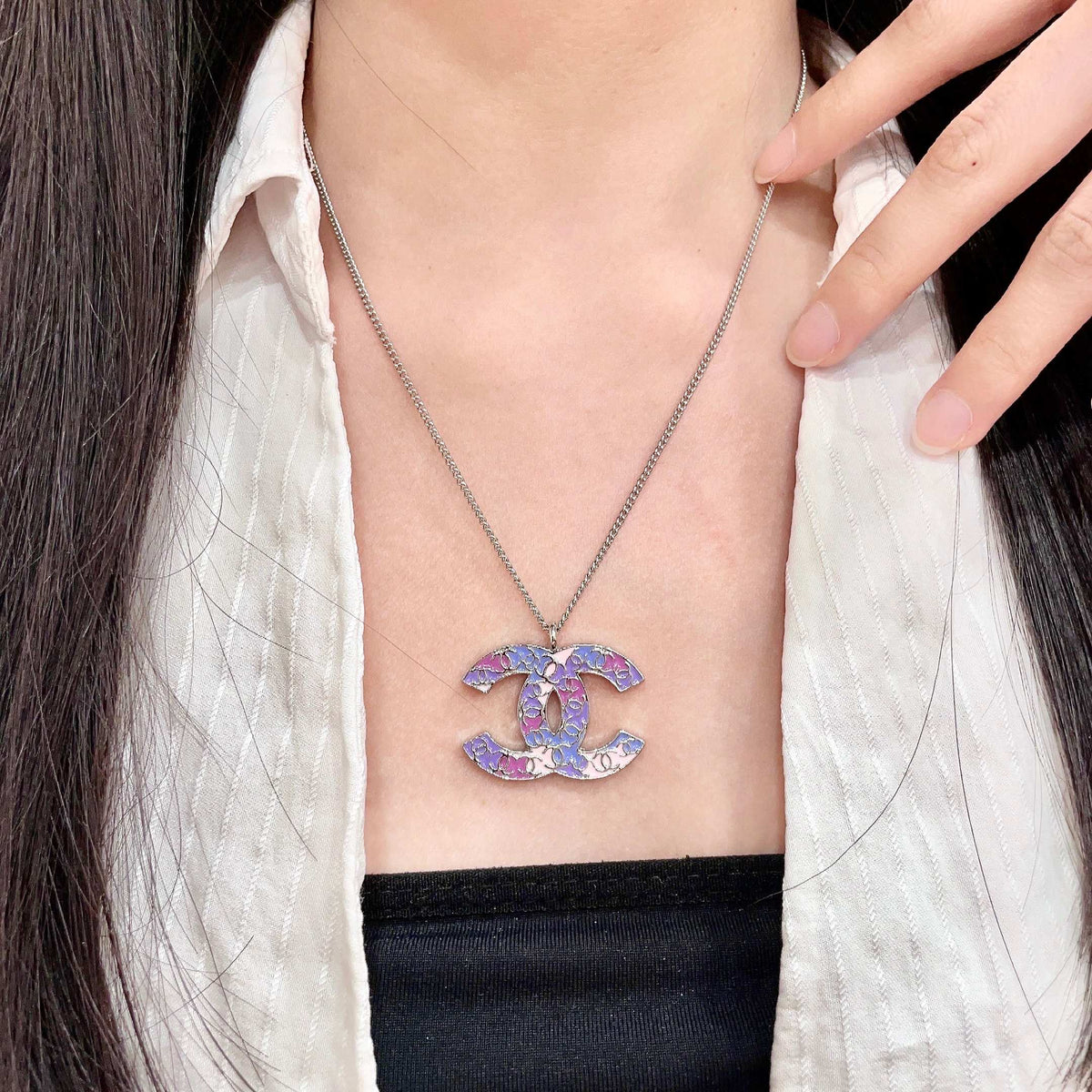 Double-C Emblem Pendant Necklace in Polished Metal-Tone – Design 060 main product view