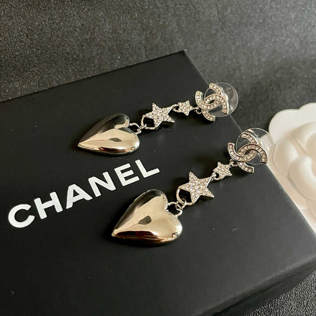 Double-C Emblem Statement Earrings in Polished Metal-Tone – Heart Detail – Design 005 detail view