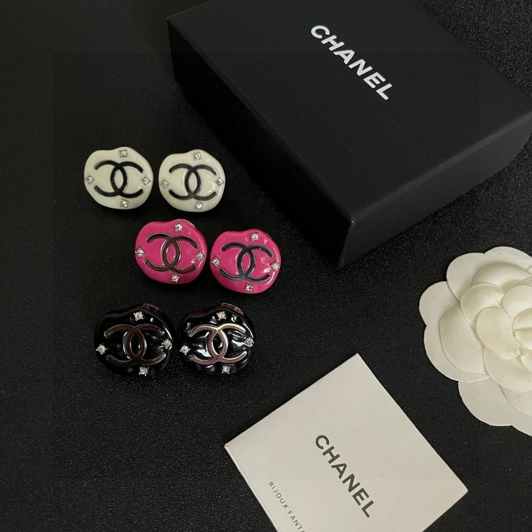 Double-C Emblem Crystal-Accent Stud Earrings – Design 041 close-up detail