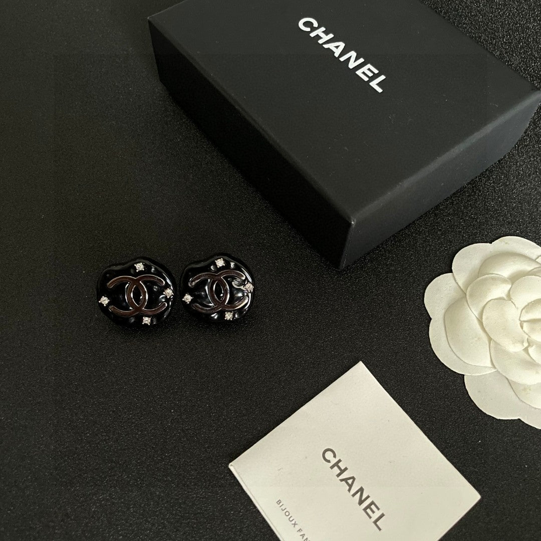 Double-C Emblem Crystal-Accent Stud Earrings – Design 040 close-up detail