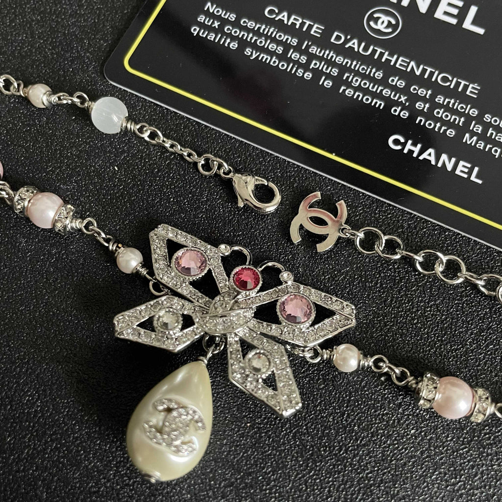 Double-C Emblem Pearl-Detail Pendant Necklace – Pearl Detail – Design 128 main product view