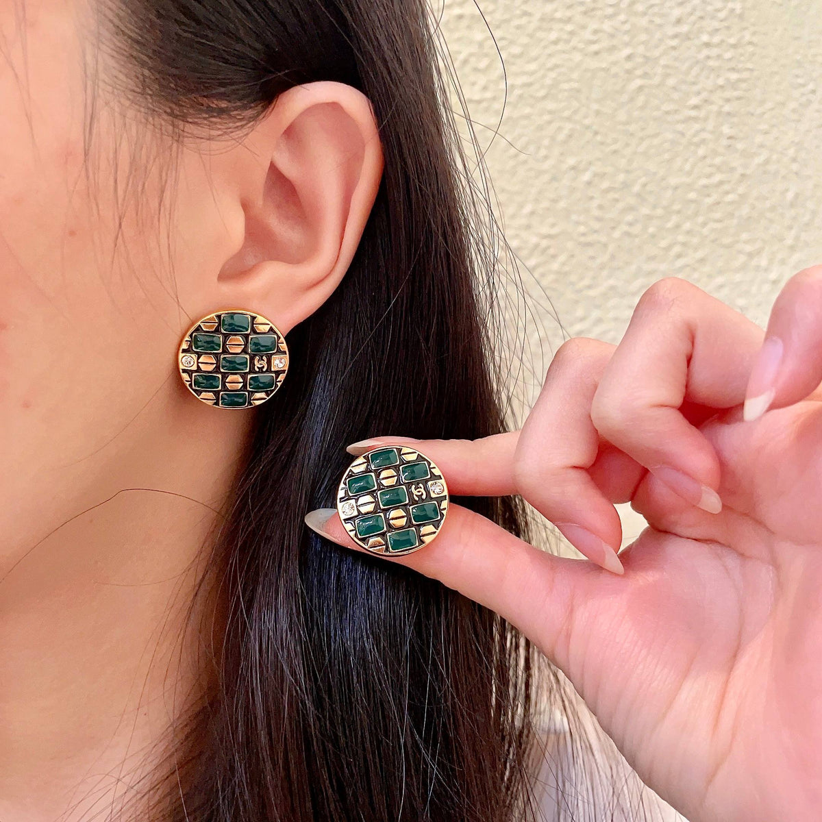 Double-C Emblem Stud Earrings in Polished Metal-Tone – Design 414 main product view