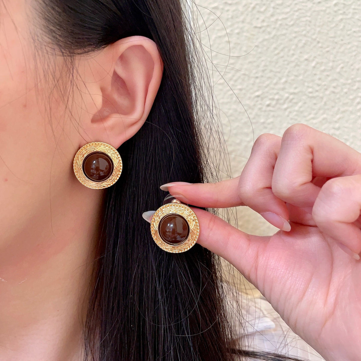 Double-C Emblem Stud Earrings in Polished Metal-Tone – Design 113 main product view