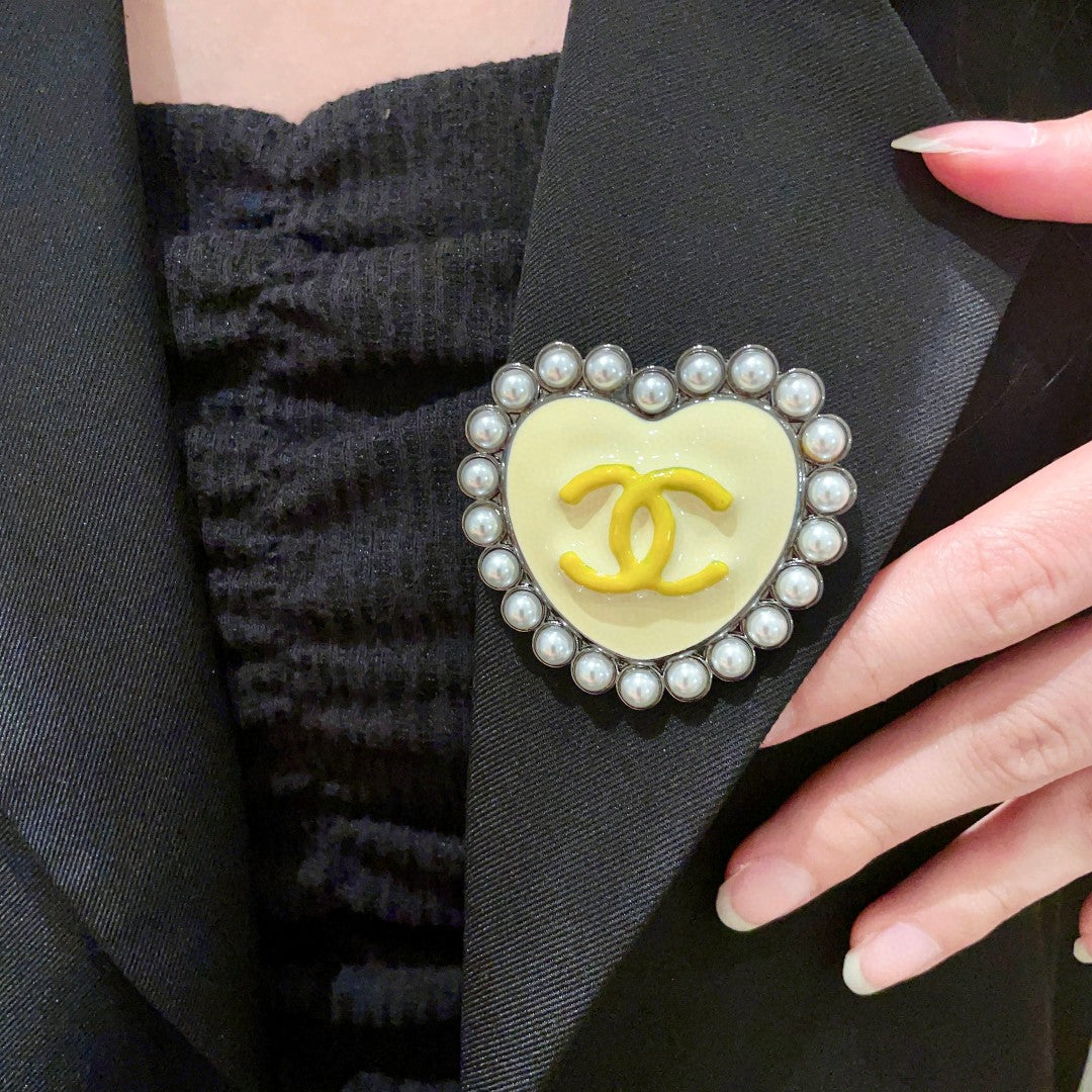 Double-C Emblem Brooch in Polished Metal-Tone – Pearl Detail – Design 006 main product view