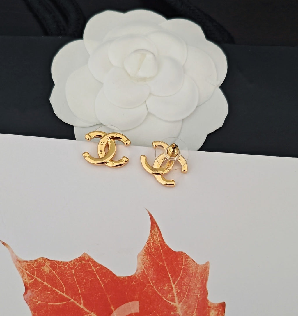 Letter Stud Earrings in Gold-Tone – Design 002 side detail