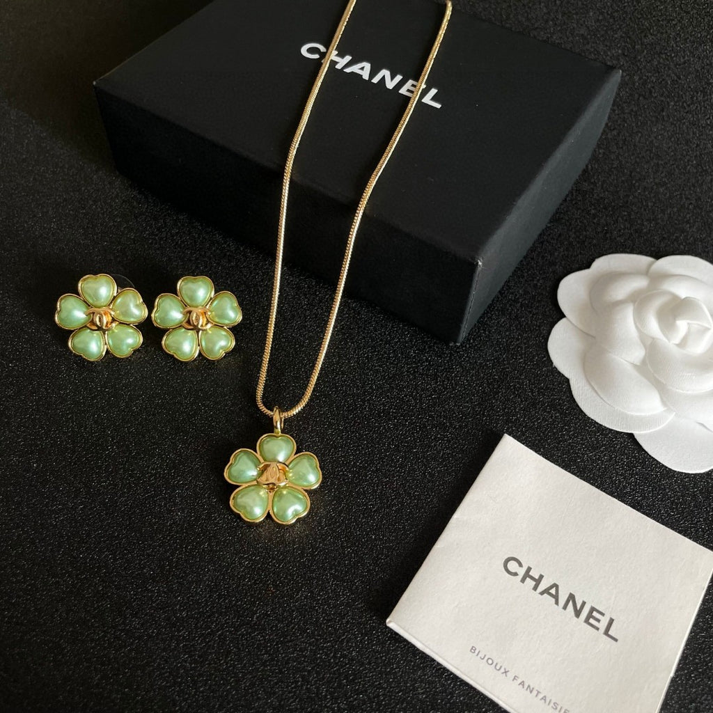 Camellia Pendant Necklace in Polished Metal-Tone – Camellia Detail – Design 015 close-up detail