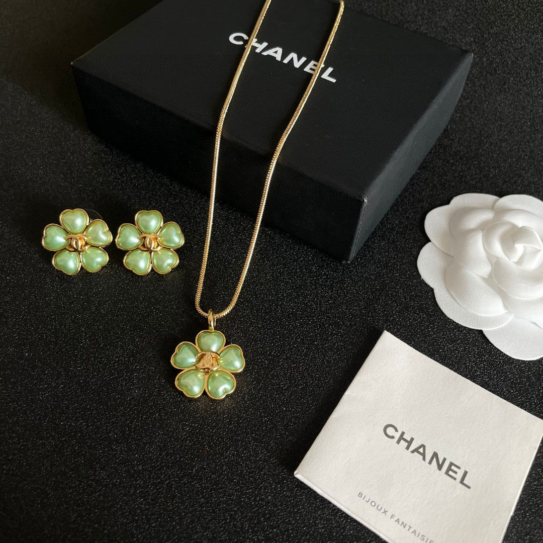 Camellia Pendant Necklace in Polished Metal-Tone – Camellia Detail – Design 015 close-up detail