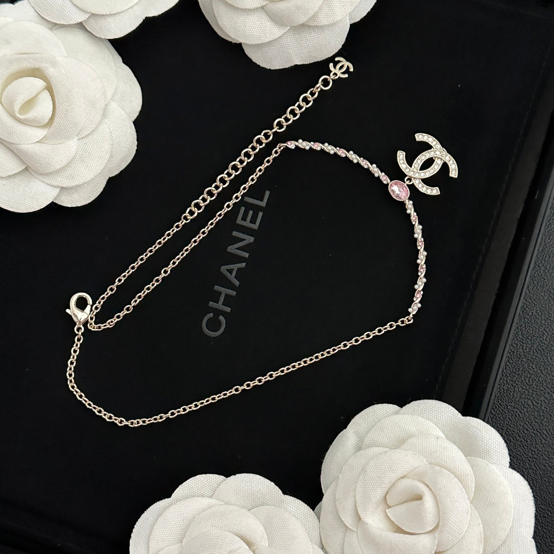 Letter Pendant Necklace in Polished Metal-Tone – Design 014 detail view
