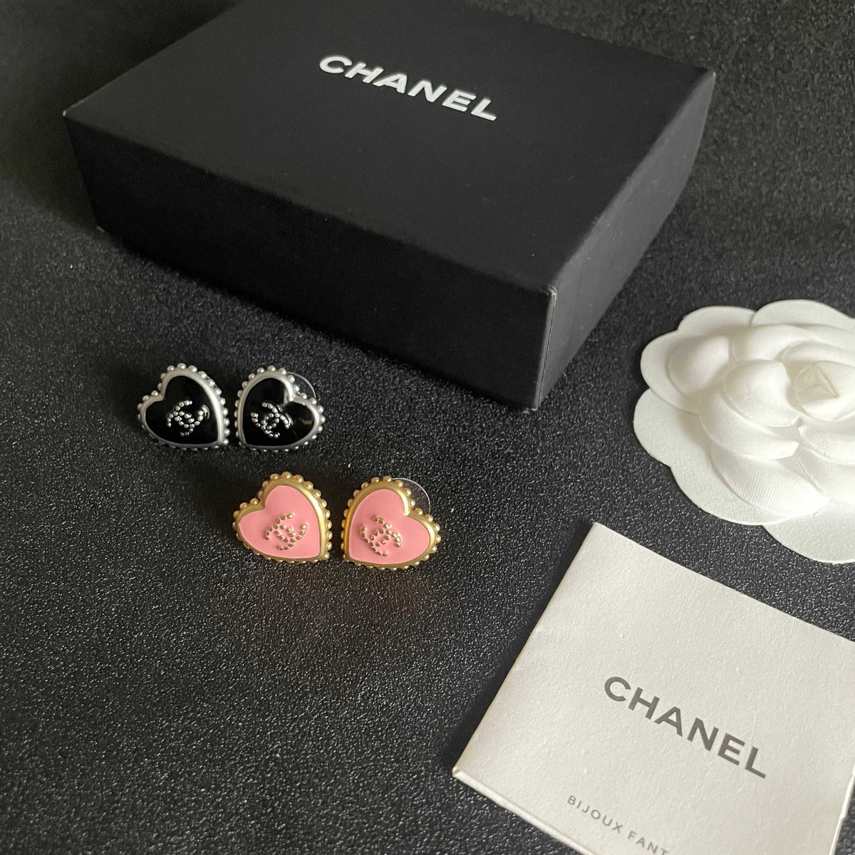 Double-C Emblem Stud Earrings in Polished Metal-Tone – Heart Detail – Design 011 close-up detail