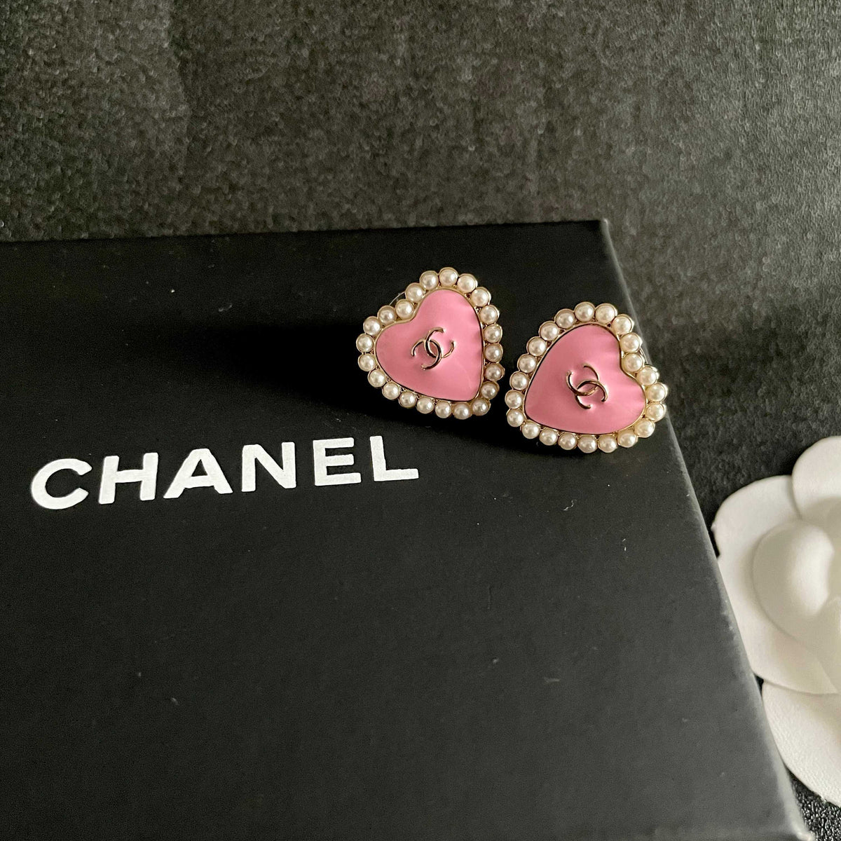 Double-C Emblem Pearl-Detail Stud Earrings – Pearl Detail – Design 022 detail view