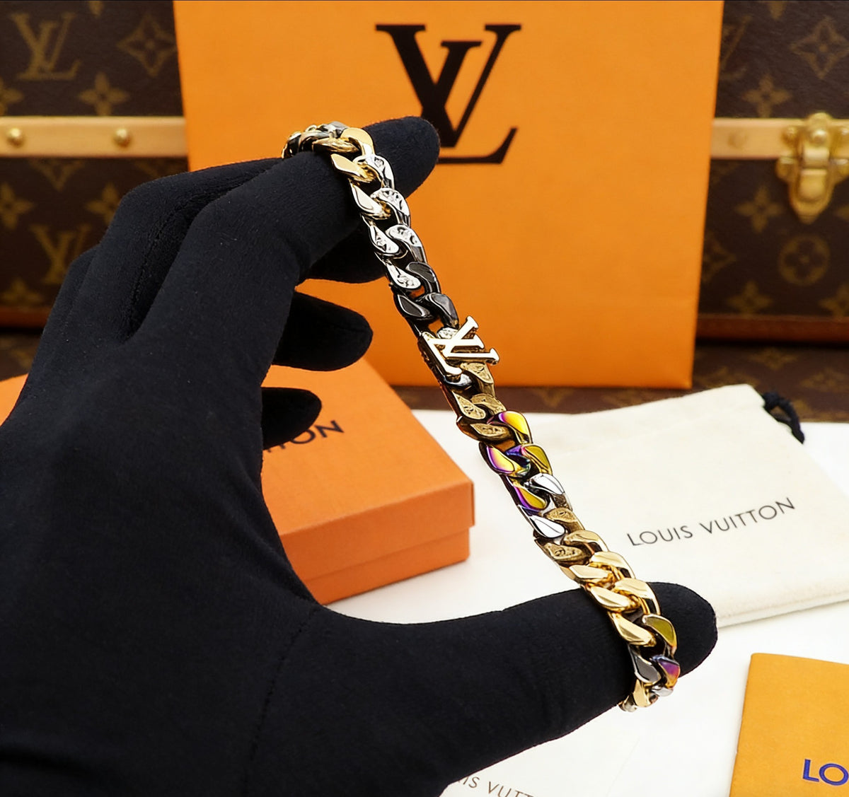 Letter Emblem Bracelet in Polished Metal-Tone – Design 014 side detail
