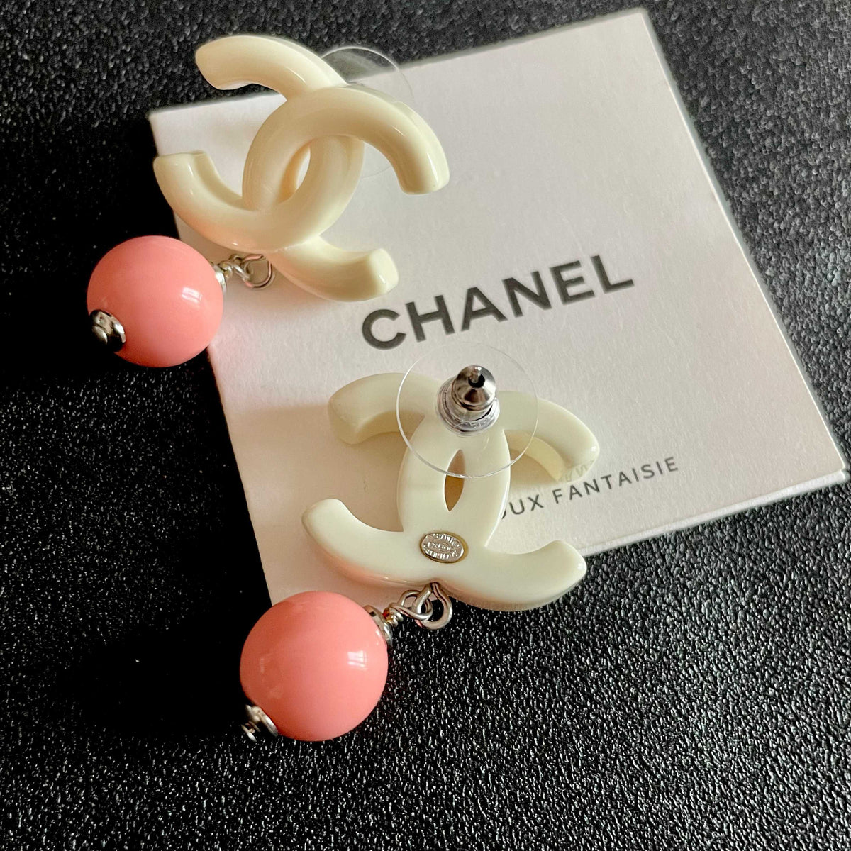 Double-C Emblem Pearl-Detail Statement Earrings – Pearl Detail – Design 006 main product view