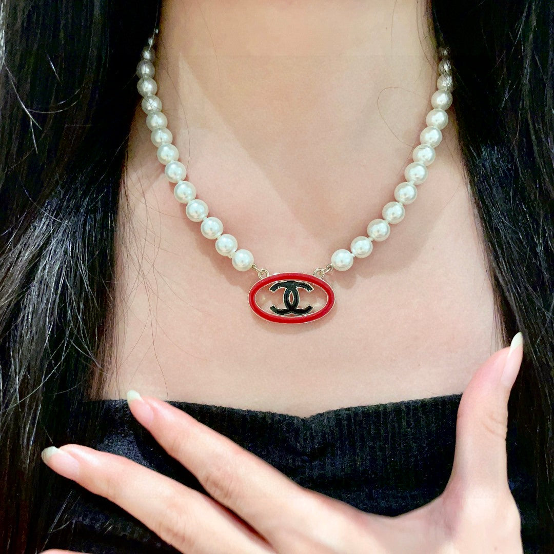 Double-C Emblem Pearl-Detail Pendant Necklace – Pearl Detail – Design 078 side detail