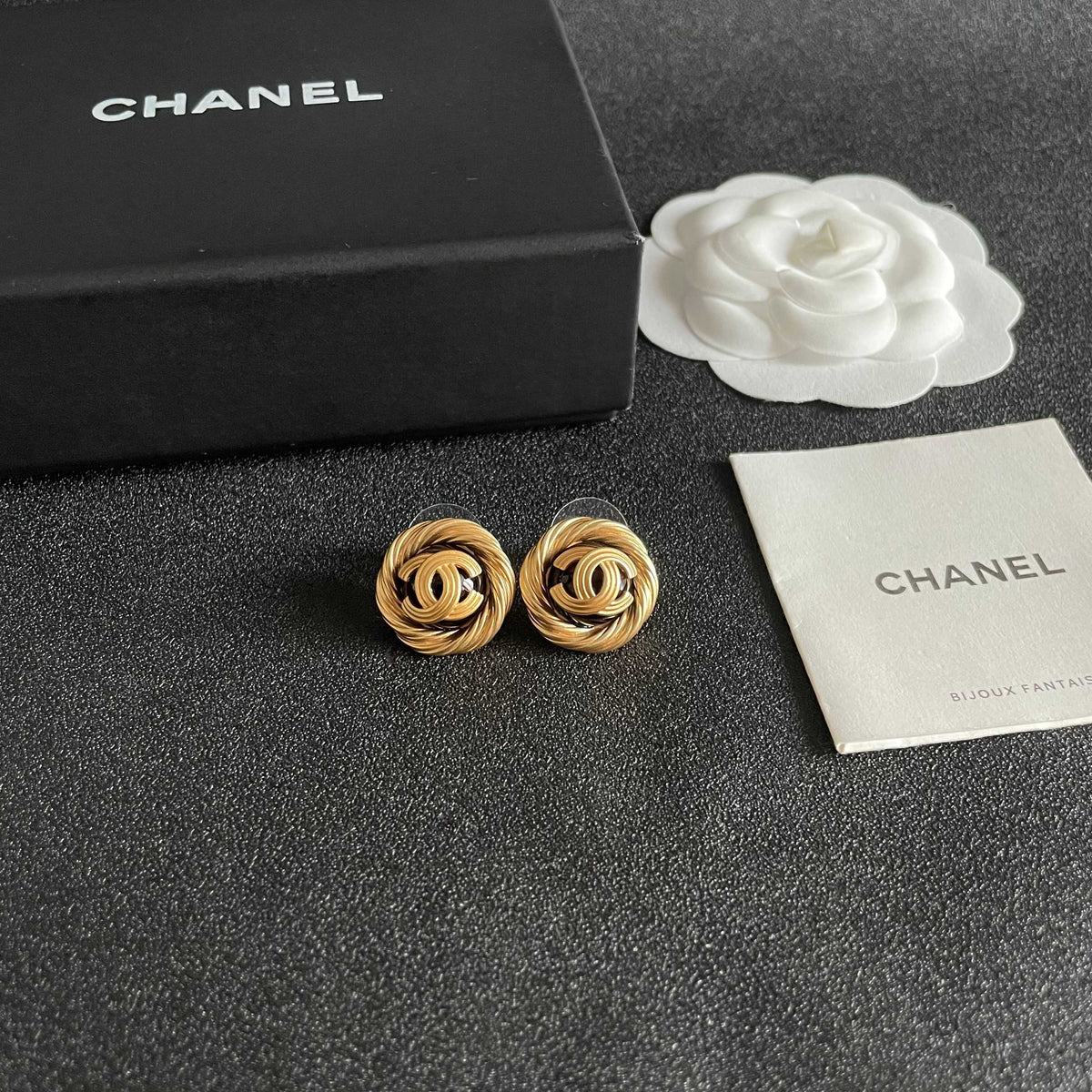 Double-C Emblem Stud Earrings in Polished Metal-Tone – Design 063 styled product view