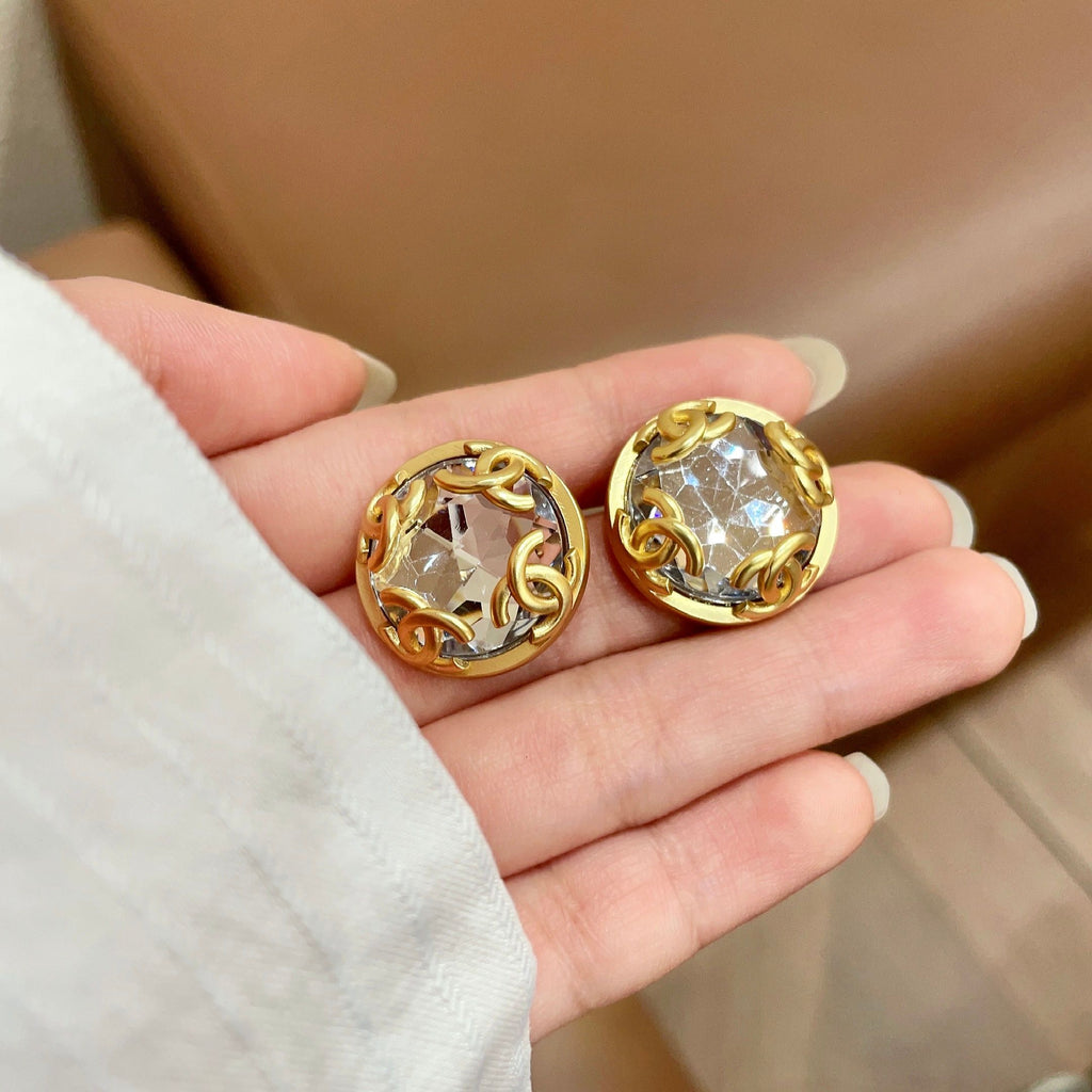Double-C Emblem Stud Earrings in Polished Metal-Tone – Design 104 side detail