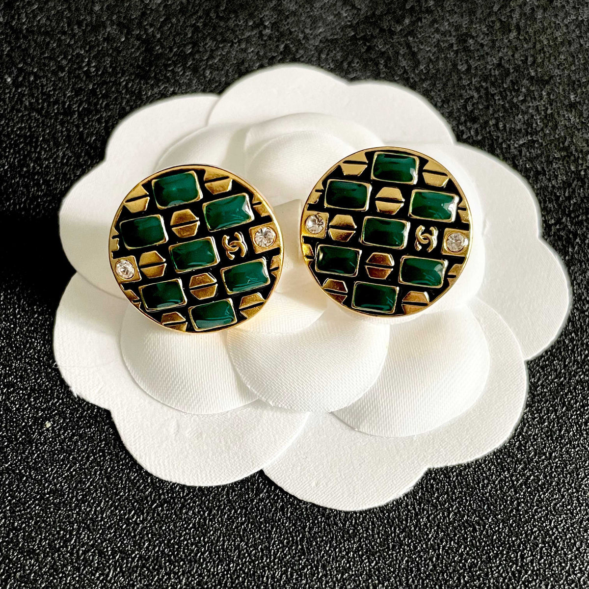 Double-C Emblem Stud Earrings in Polished Metal-Tone – Design 166 front product view