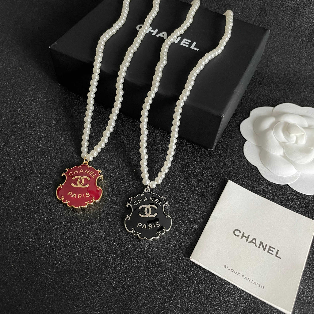 Double-C Emblem Pearl-Detail Pendant Necklace – Pearl Detail – Design 032 side detail