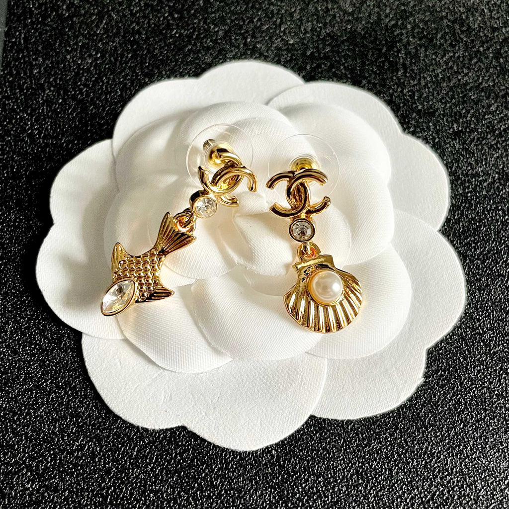Double-C Emblem Statement Earrings in Polished Metal-Tone – Design 021 front product view