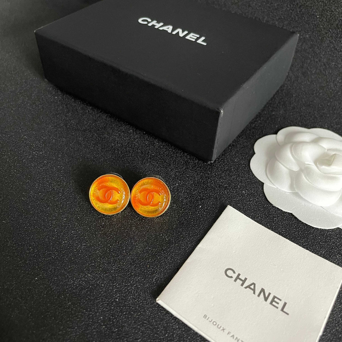 Double-C Emblem Stud Earrings in Polished Metal-Tone – Design 143 close-up detail