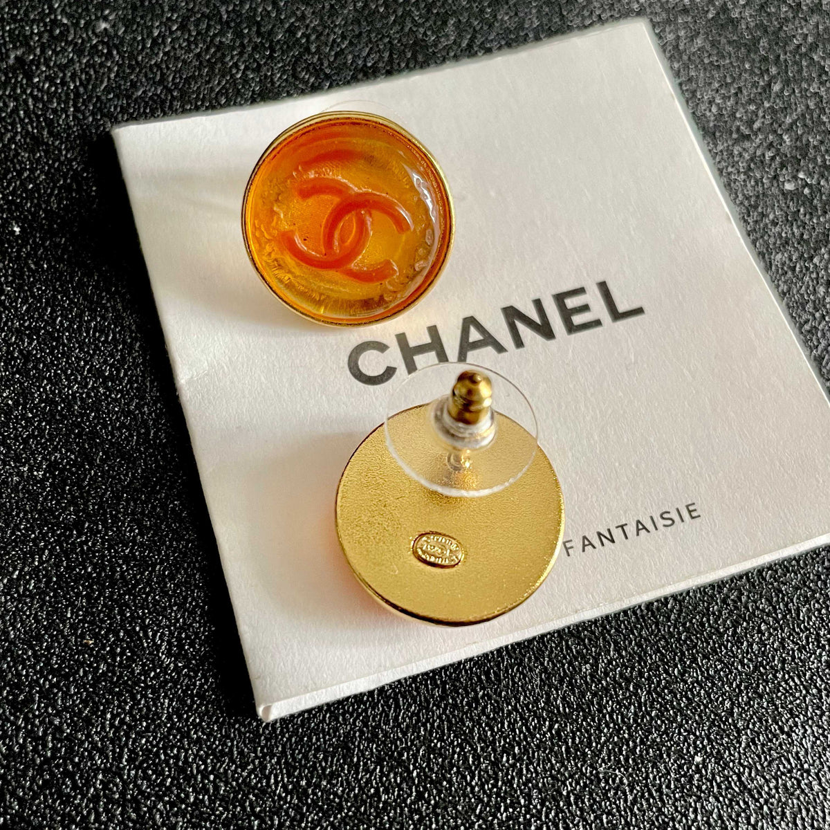 Double-C Emblem Stud Earrings in Polished Metal-Tone – Design 143 main product view