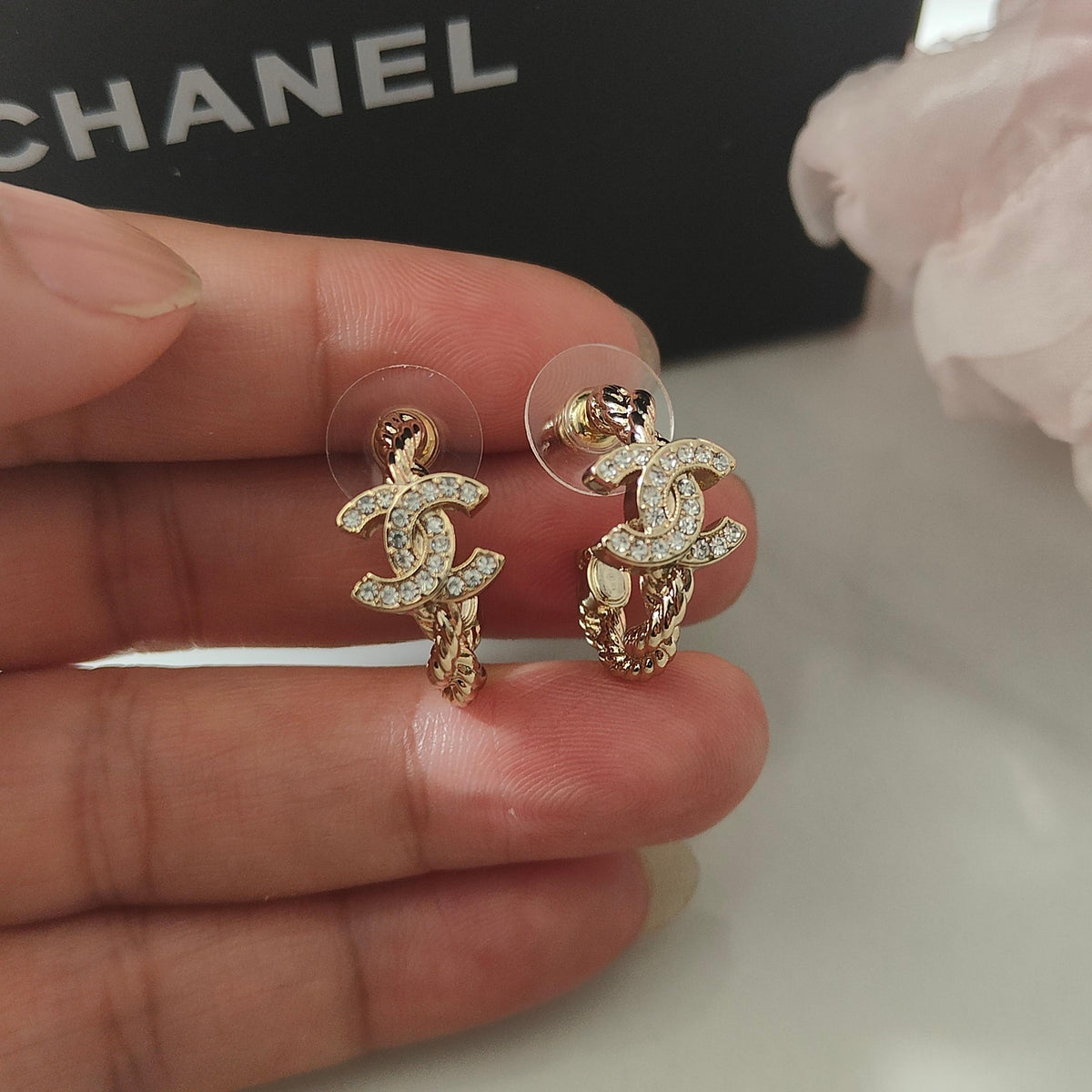Letter Pearl-Detail Stud Earrings – Pearl Detail – Design 008 close-up detail