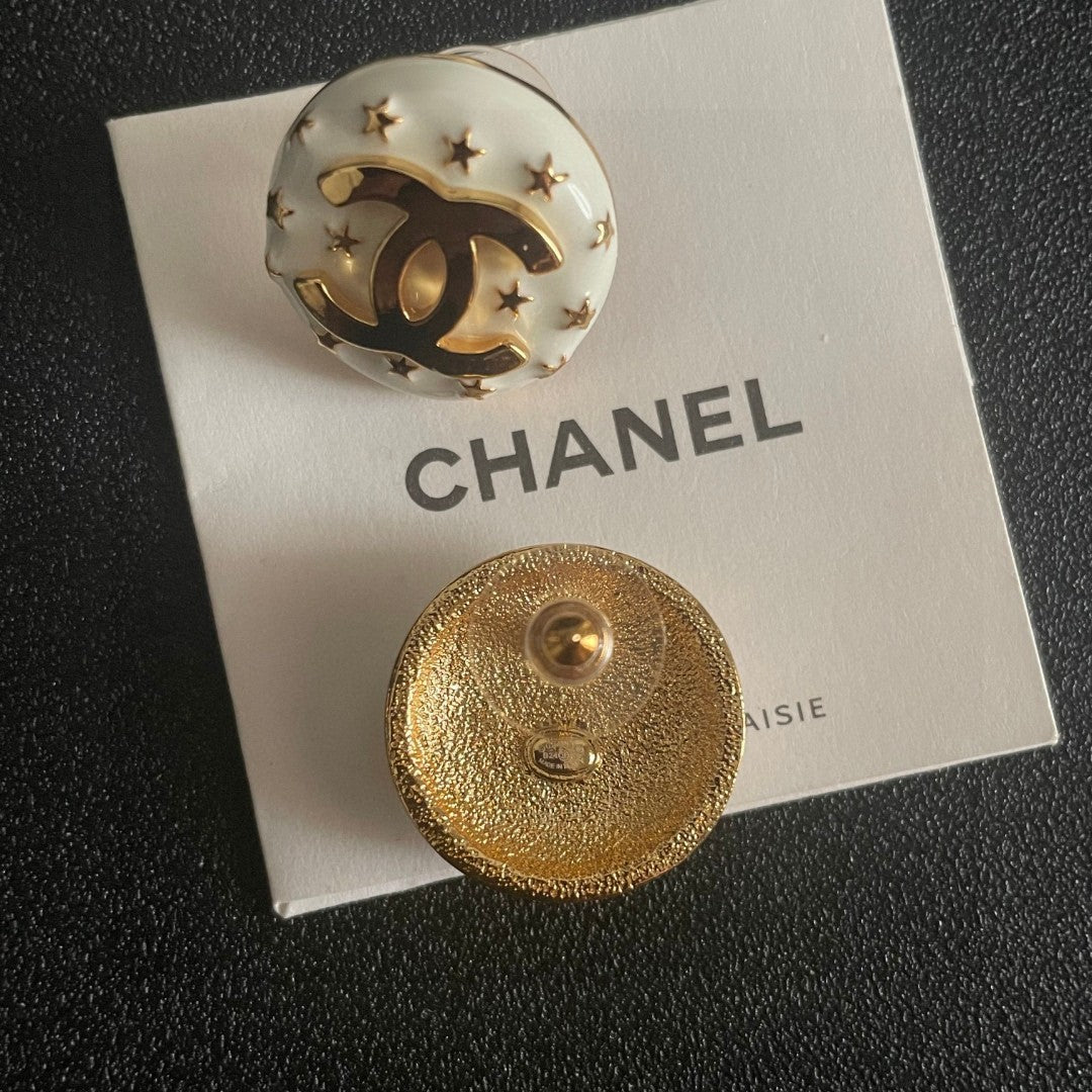 Double-C Emblem Stud Earrings in Polished Metal-Tone – Star Detail – Design 017 main product view