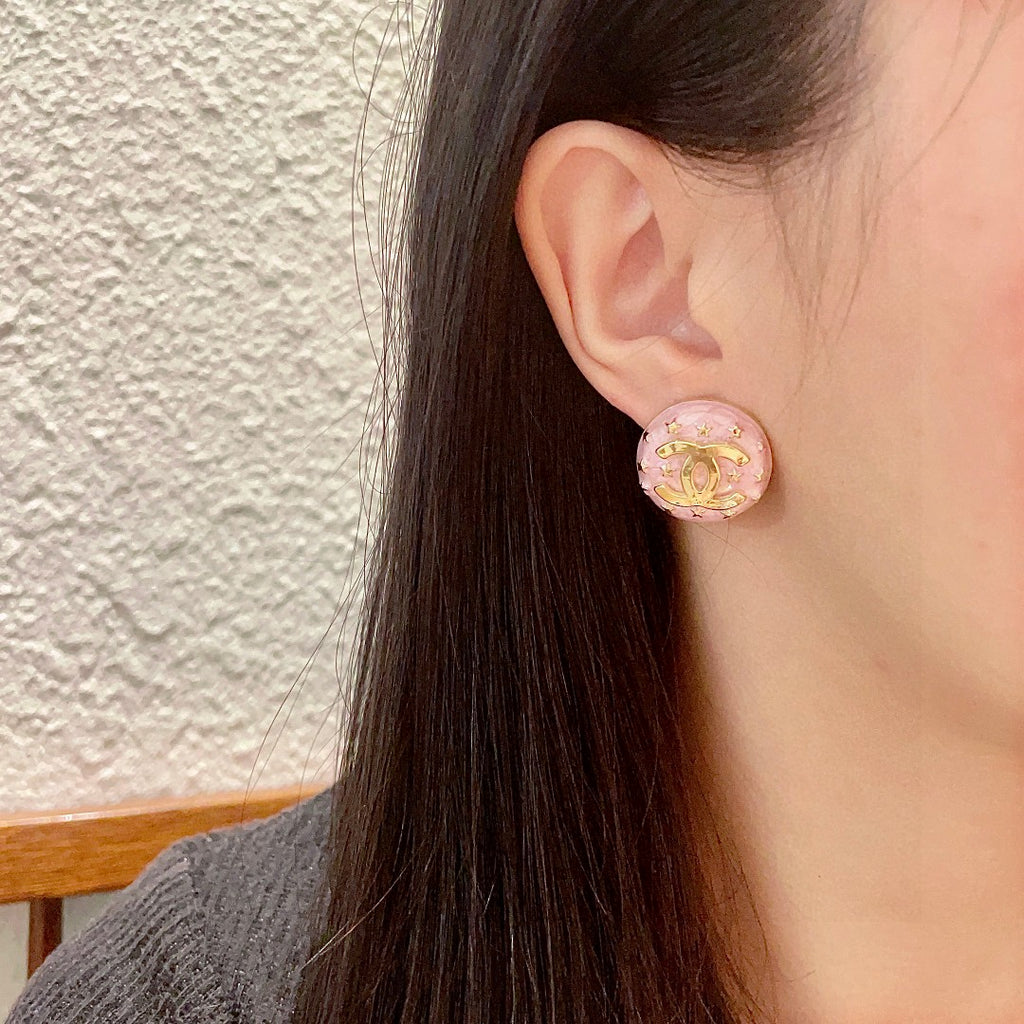 Double-C Emblem Stud Earrings in Polished Metal-Tone – Star Detail – Design 012 detail view