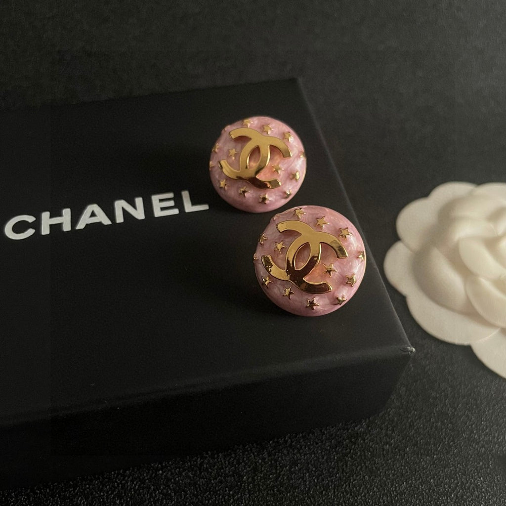 Double-C Emblem Stud Earrings in Polished Metal-Tone – Star Detail – Design 012 detail view