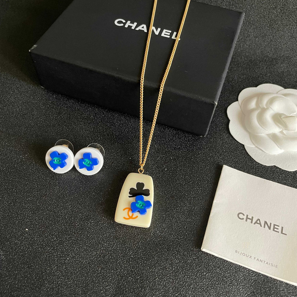 Camellia Stud Earrings in Polished Metal-Tone – Camellia Detail – Design 042 close-up detail