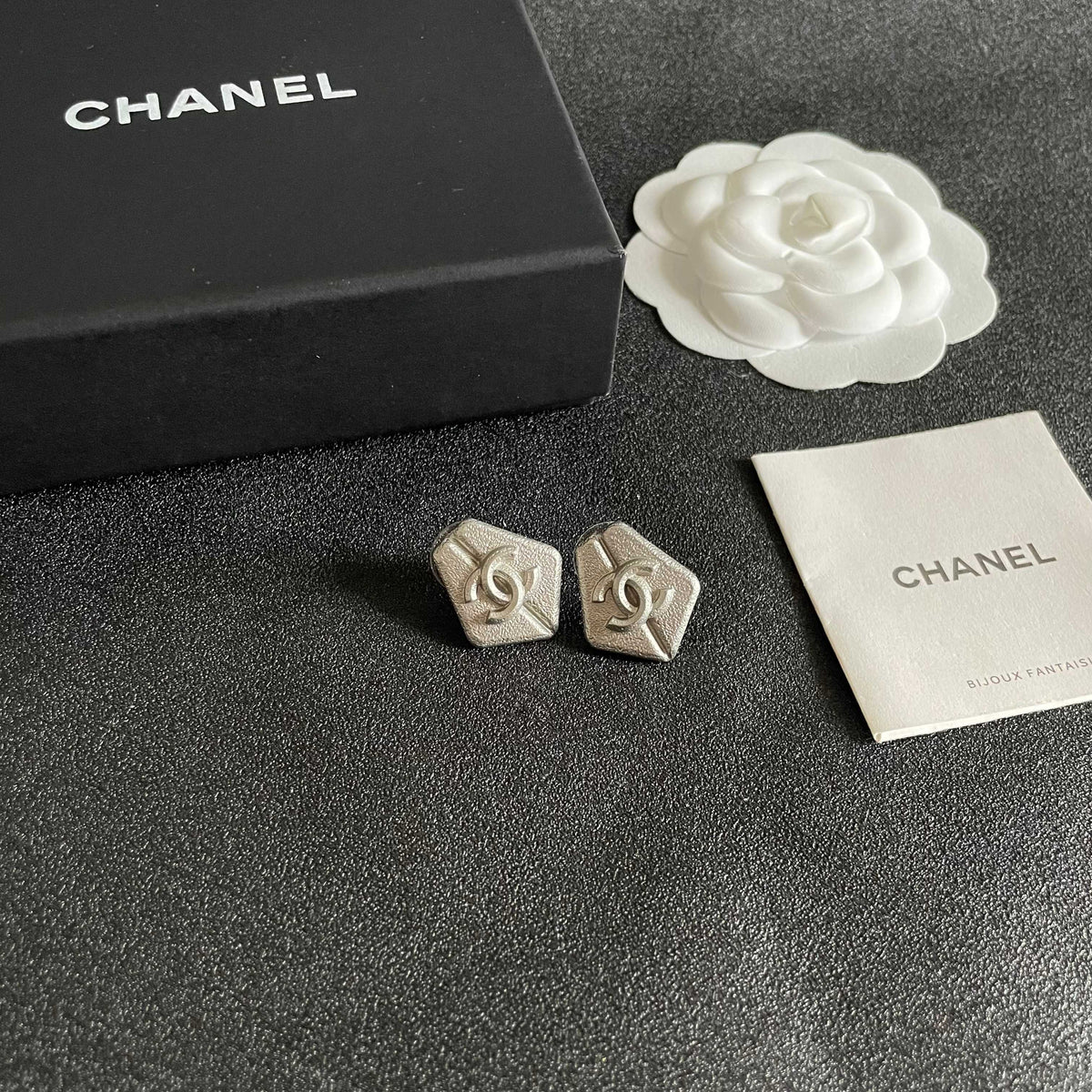 Double-C Emblem Stud Earrings in Polished Metal-Tone – Design 288 styled product view
