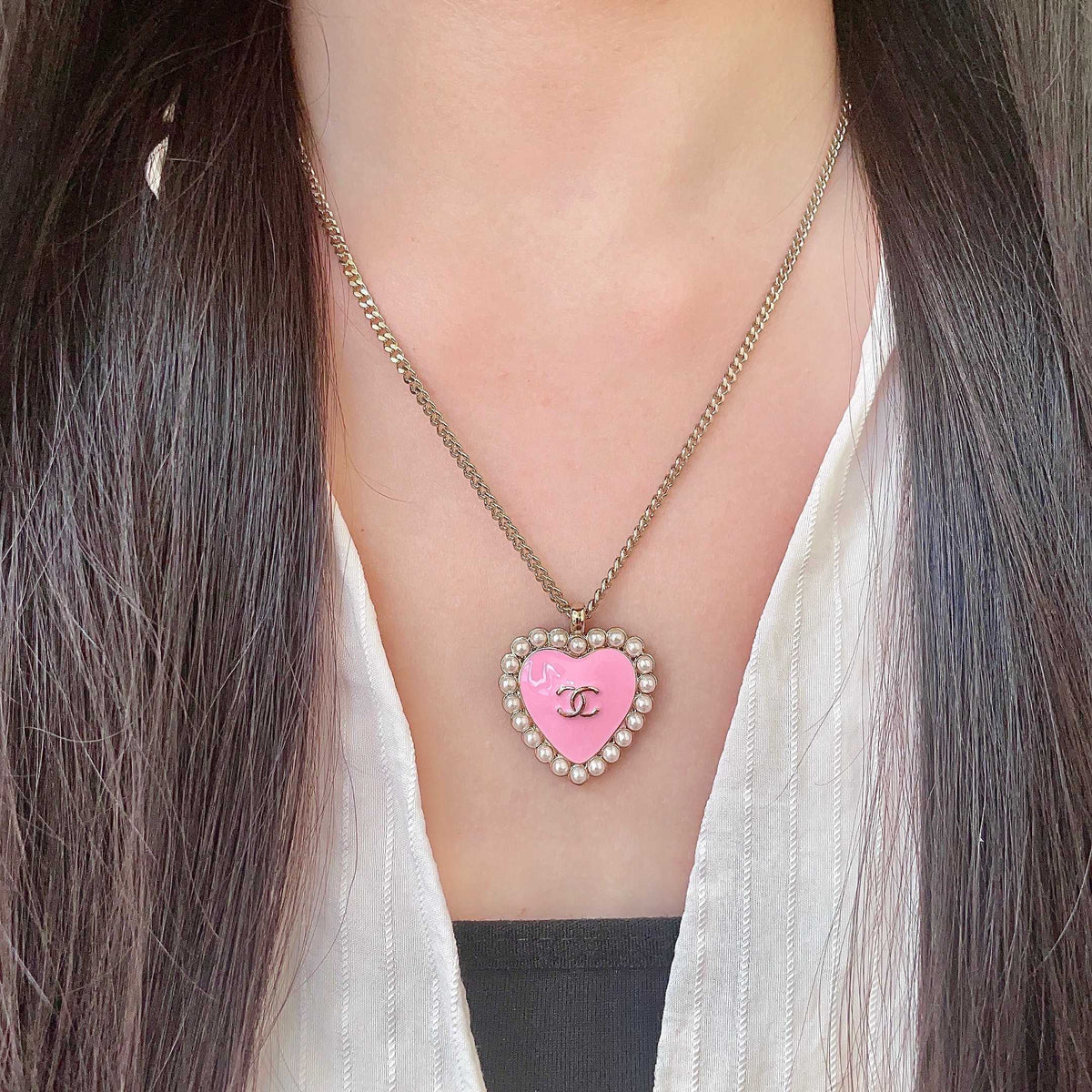 Double-C Emblem Pearl-Detail Pendant Necklace – Pearl Detail – Design 094 detail view