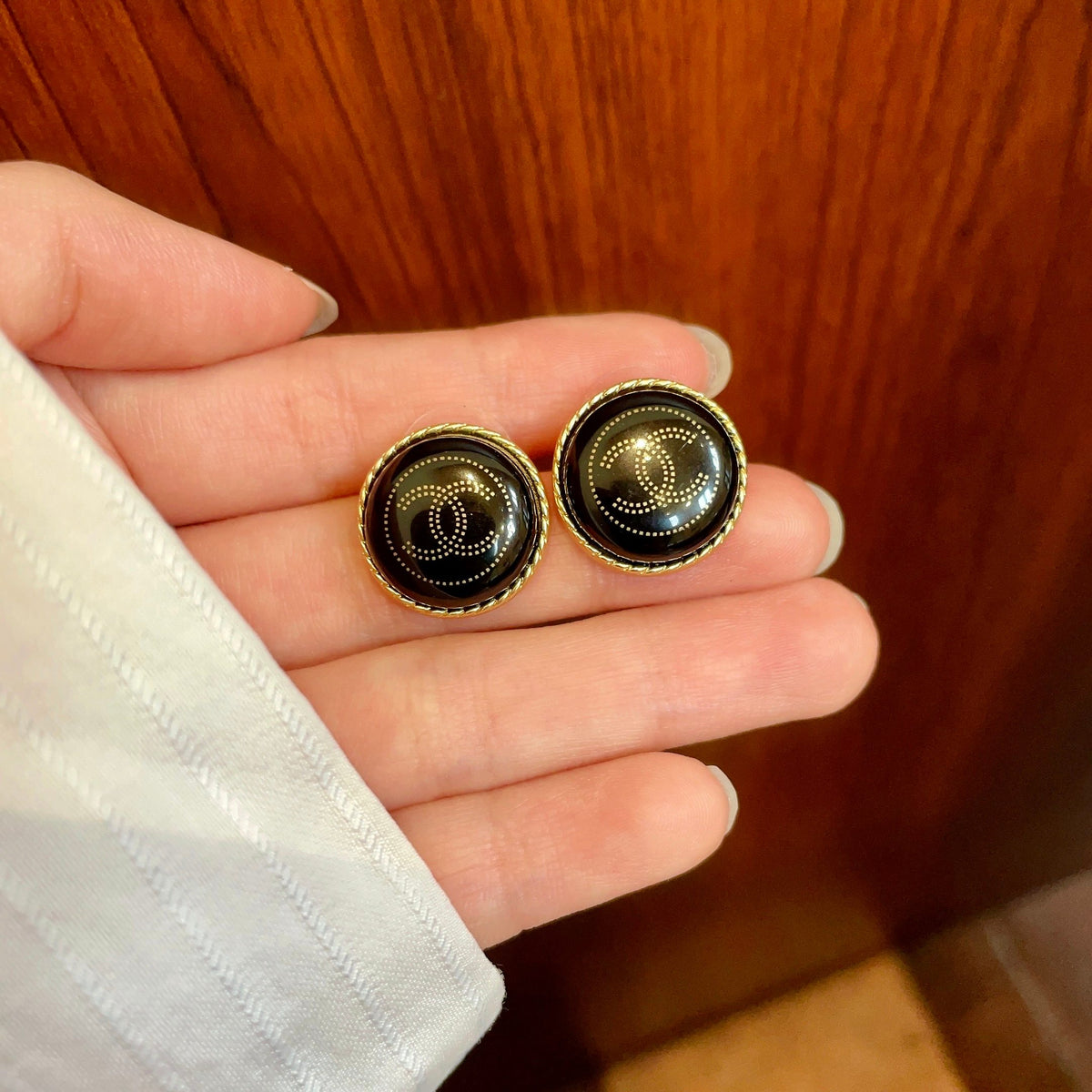 Double-C Emblem Stud Earrings in Polished Metal-Tone – Design 330 side detail