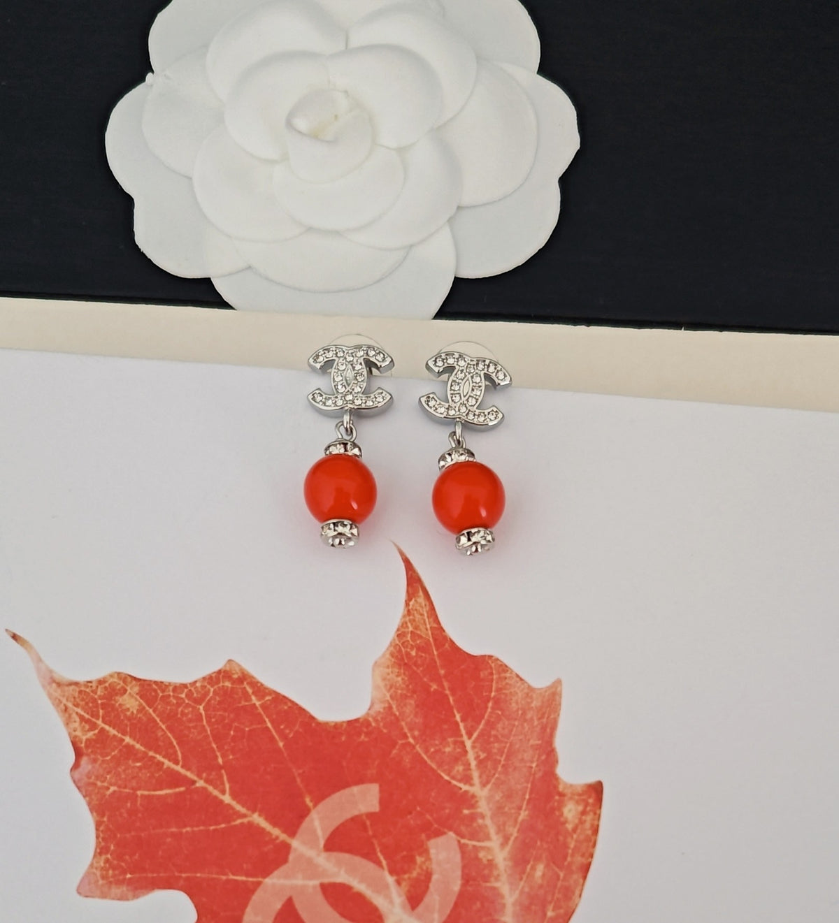 Pearl Pearl-Detail Statement Earrings – Pearl Detail – Design 010 close-up detail