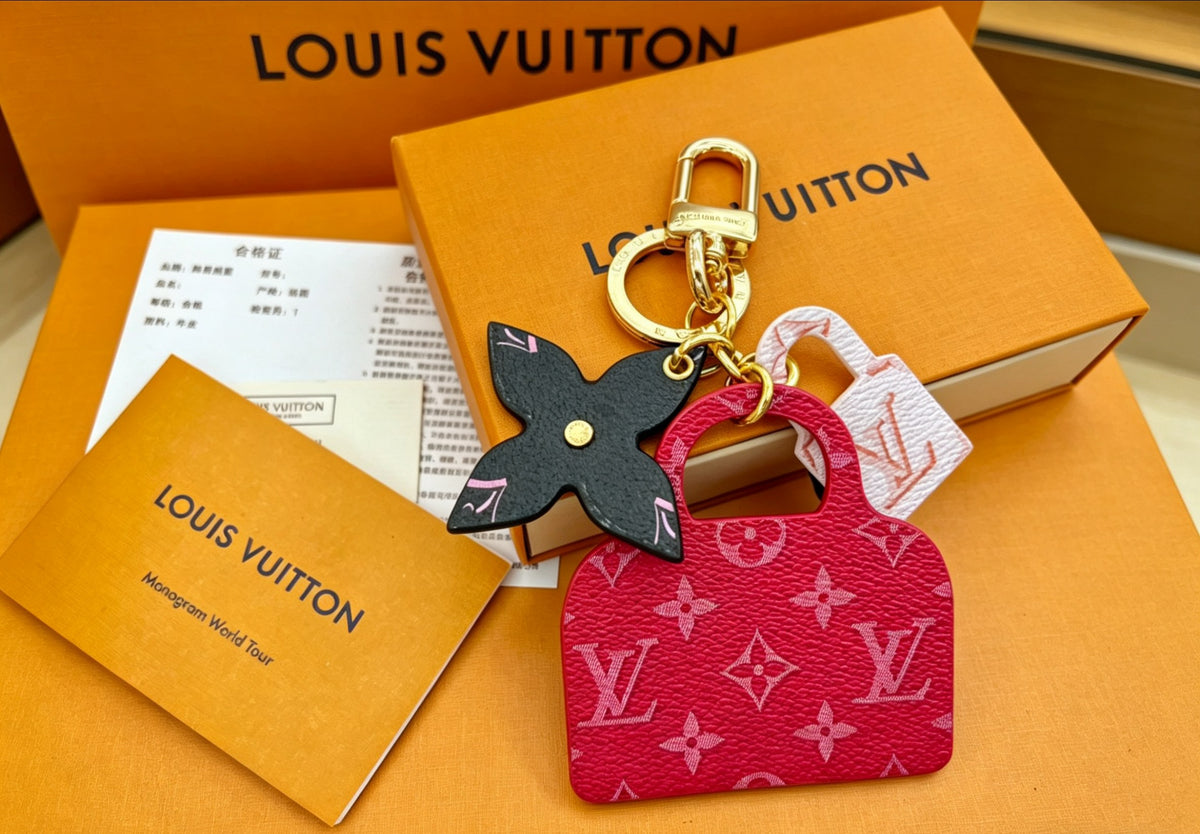 Letter Emblem Keychain – Red Detail main product view